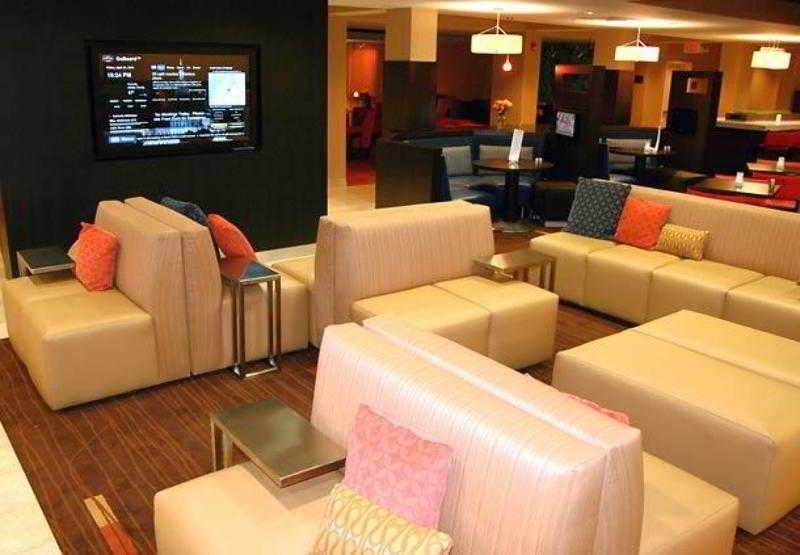Courtyard By Marriott Traverse City Eksteriør bilde