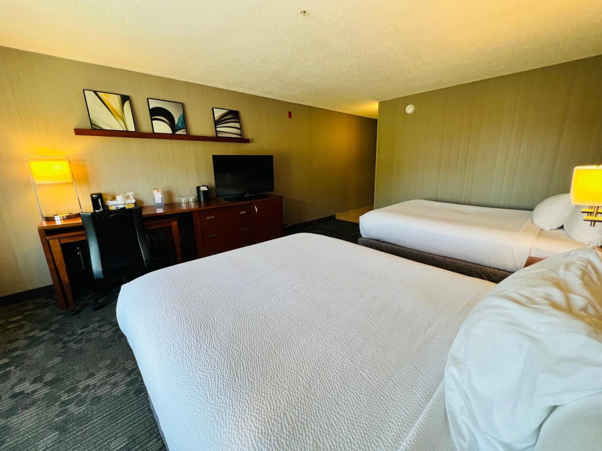 Courtyard By Marriott Traverse City Eksteriør bilde
