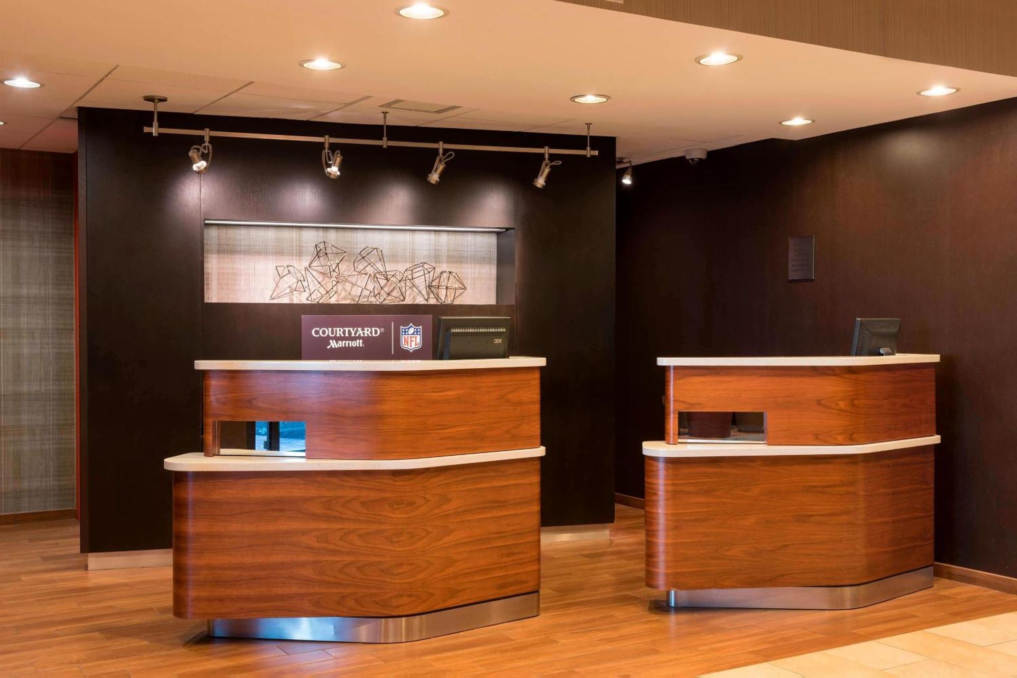 Courtyard By Marriott Traverse City Eksteriør bilde